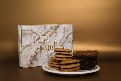 Caja de 12 Chocochips y 4 Brownies - Giandora